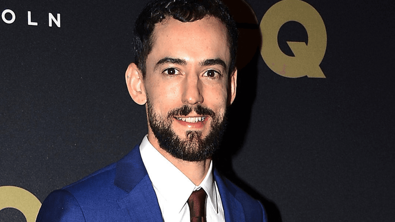 Luis Gerardo Méndez subió 28 libras para la serie 'Narcos': mostró su transformación