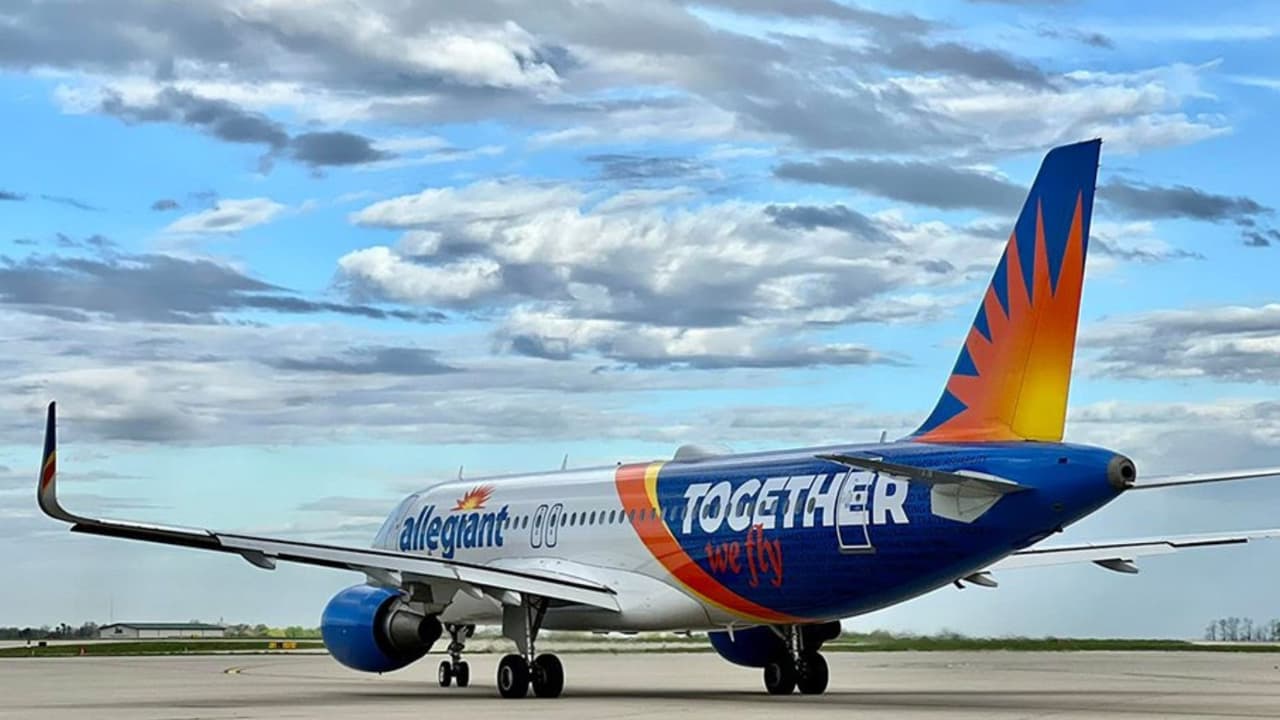 Turbulencia en vuelo de Allegiant deja a múltiples heridos, el avión aterrizó en St. Petersburg-Clearwater