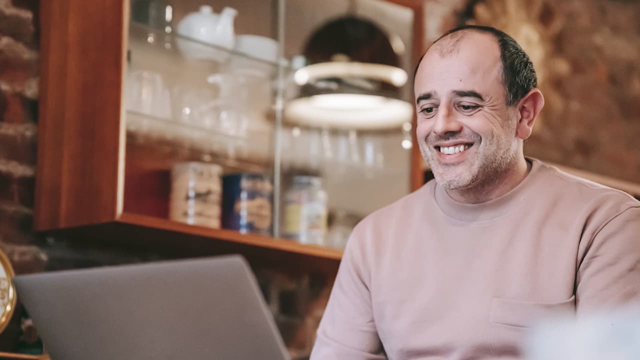 Aún estás a tiempo: aprender inglés puede cambiar tu vida, y tu economía, a cualquier edad