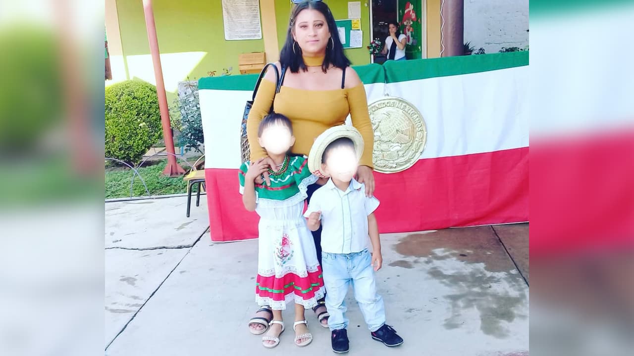 Acusan a mujer de matar a puñaladas a sus dos hijos de 5 y 6 años