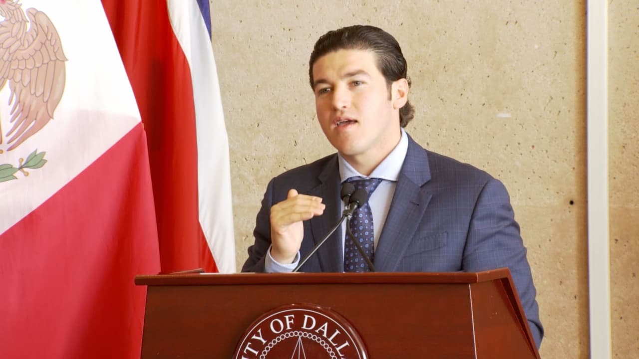 Gobernador de Nuevo León afirma en Dallas que es seguro viajar al estado donde hallaron el cuerpo de Debanhi Escobar