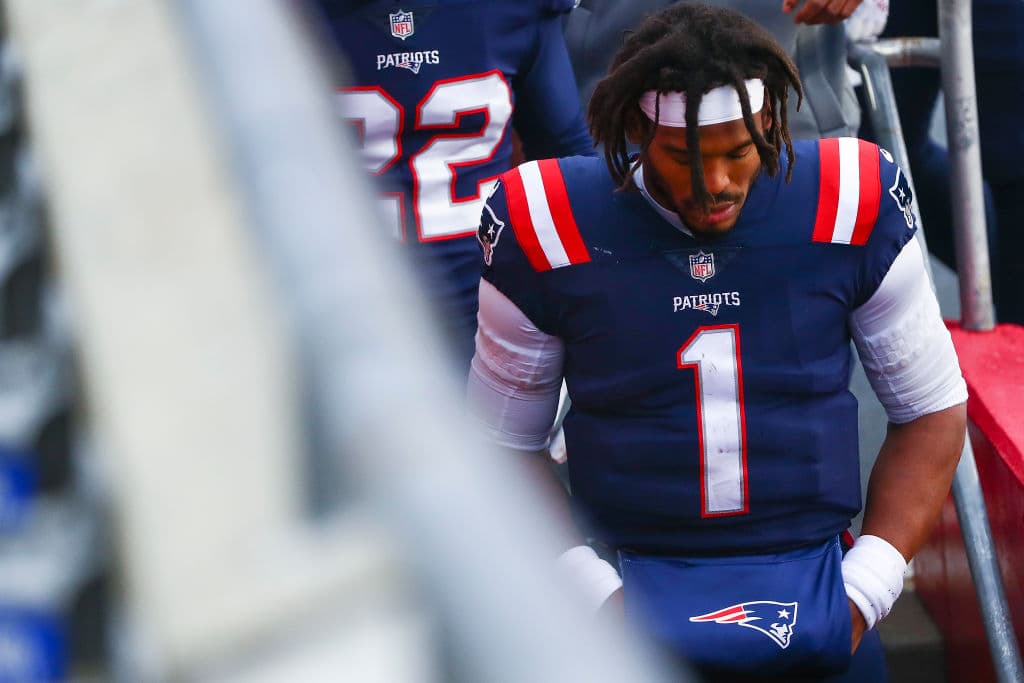 Los New England Patriots despidieron a Cam Newton