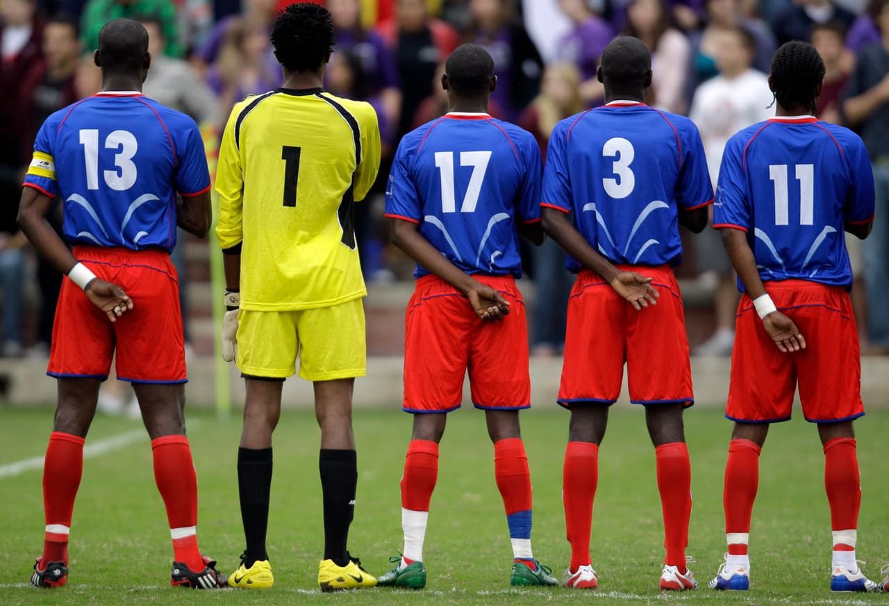 ¿Por qué la FIFA pidió a Haití cambiar su camiseta a días del inicio del Mundial?