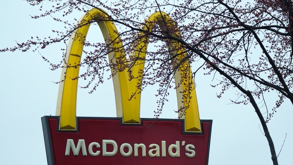 Caída de ventas en McDonald's refleja aumento de incertidumbre por lo que viene