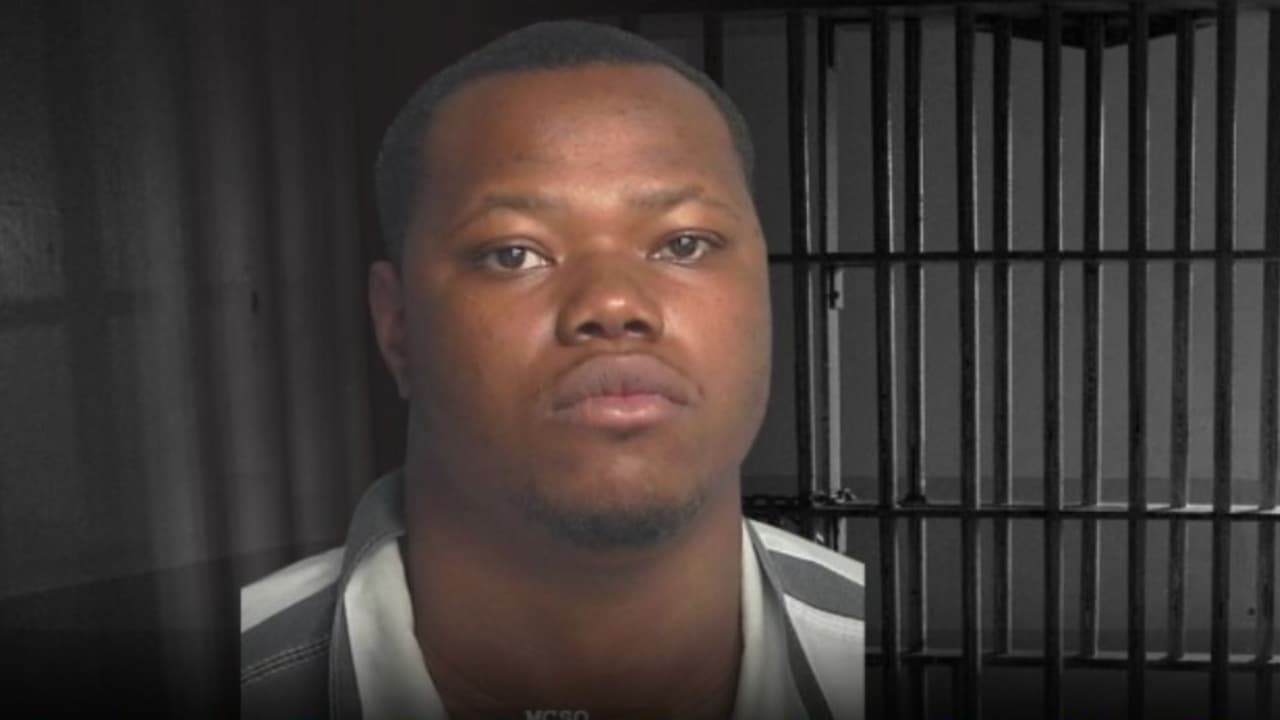 Robo de dinero en efectivo de un ATM en Texas; perro policía muerde y captura a uno de los sospechosos