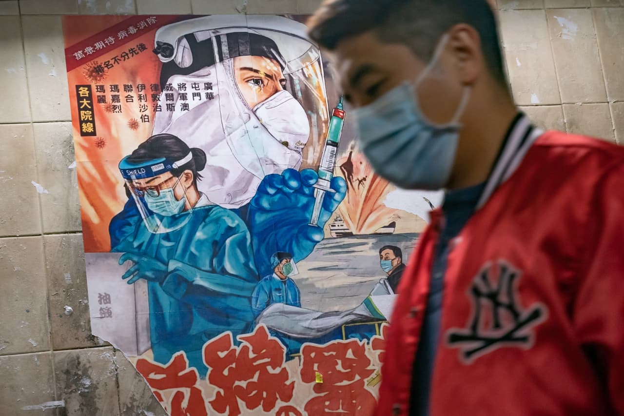 ¿Cómo podría acabar el coronavirus? Las lecciones que dejan otras epidemias