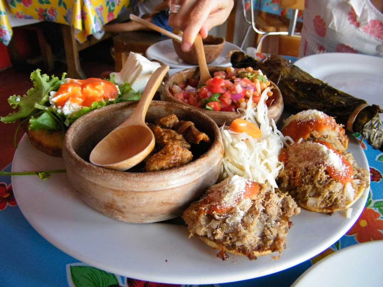 Tres delicias para una noche de debate