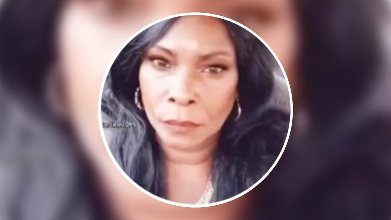 <b>OCTUBRE 2023</b>
<br>
<br>A
<b><a href="https://www.univision.com/local/houston-kxln/roger-betancourt-castillo-asesinato-miriam-martinez-pol-gustine-lane-houston" target="_blank">Miriam Martínez,</a></b> de 56 años, sus amigos la recuerdan como una mujer muy trabajadora, alegre y servicial.
<br>
<br>A ella le dispararon en la cabeza en el apartamento donde vivía al suroeste de Houston, el domingo 8 de octubre a eso de las 5 pm.
<br>
<br>Roger Betancourt-Castillo, exnovio de la víctima, fue señalado por testigos como sospechoso desde el inicio, pero a la policía le tomó casi un mes dar a conocer esta información.
<br>
<br>El sujeto se encuentra fugitivo.
<br>