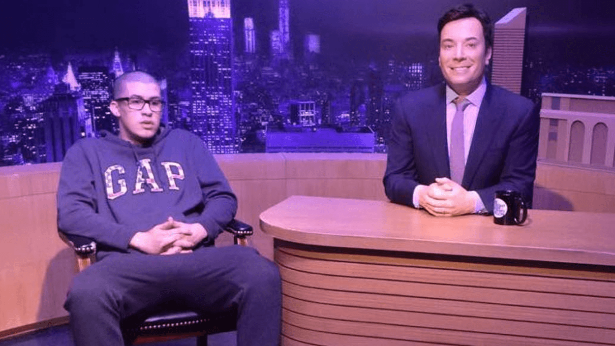 Bad Bunny makes his TV debut in memory of Hurricane María victims