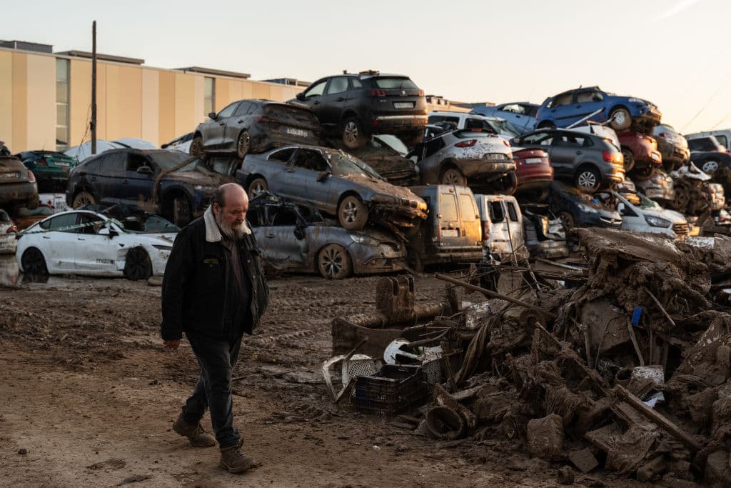 "No queda nada": los sobrevivientes siguen en la lucha a un mes de la devastadora dana que arrasó el este de España