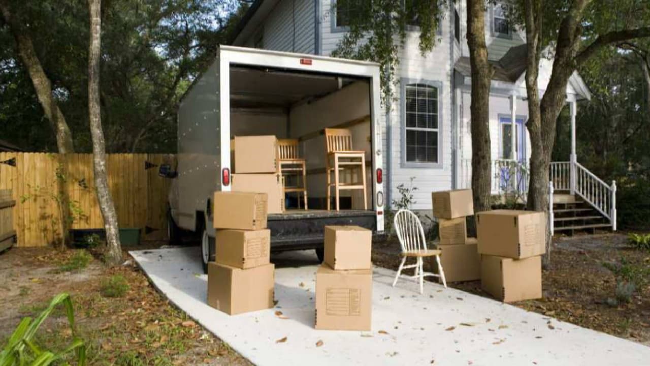 Alertan por estafa con empresas de mudanza. Te decimos cómo evita ser víctima