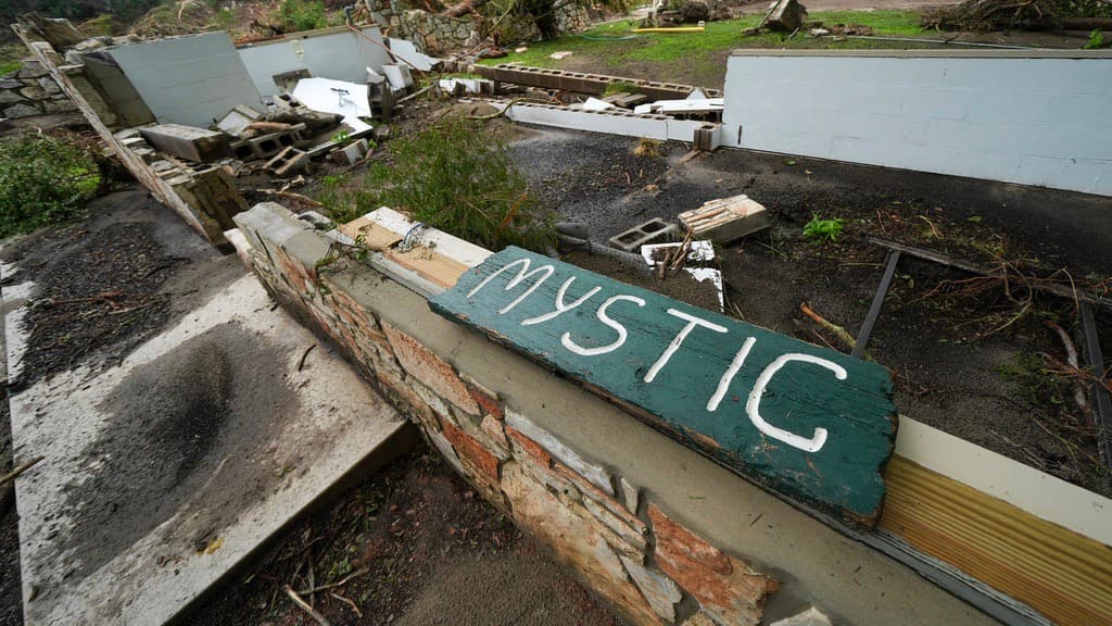 Líderes de Camp Mystic recibieron una alerta de "inundación potencialmente mortal", pero iniciaron la evacuación una hora después, según The Washington Post