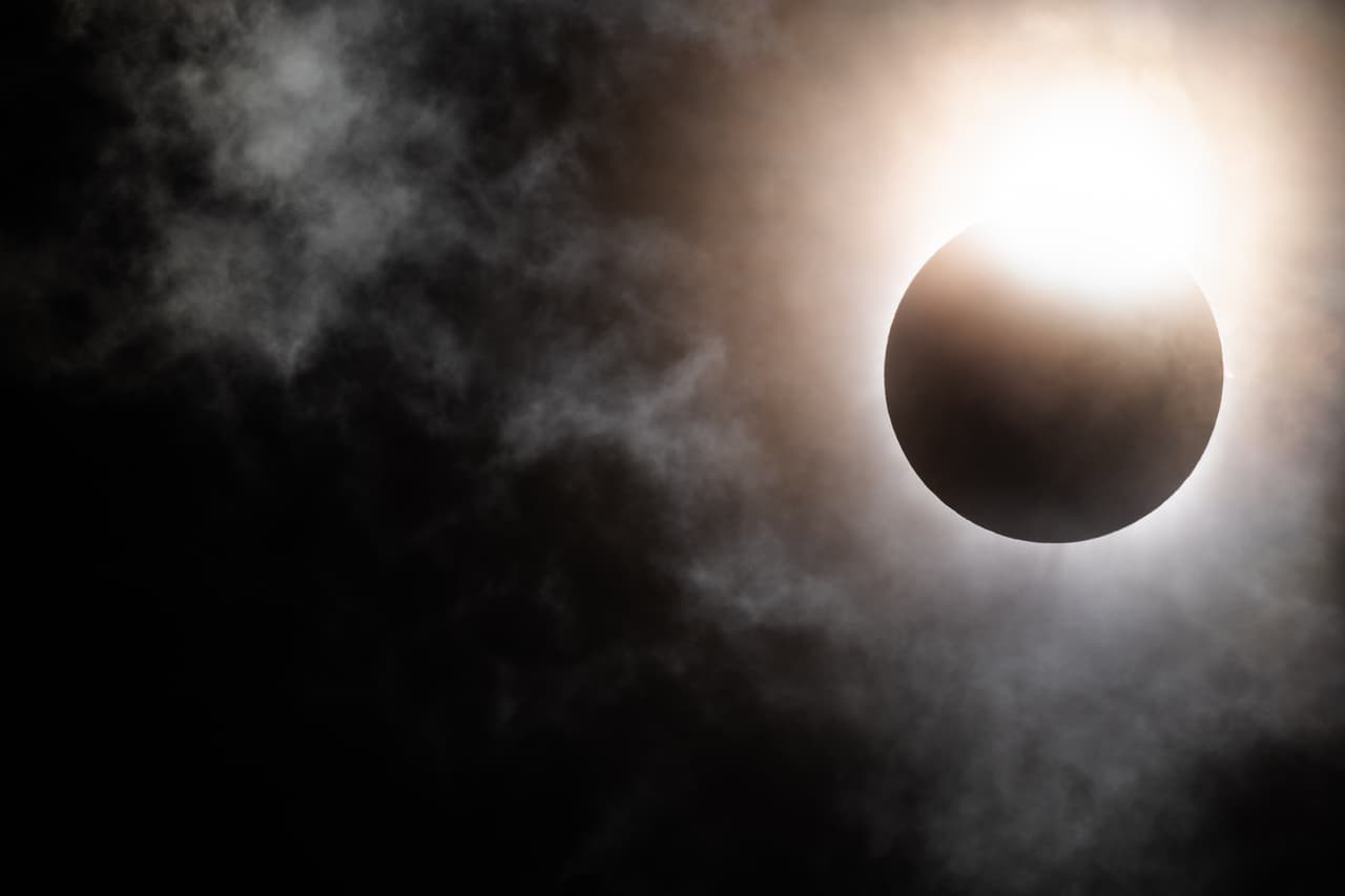 Eclipse solar total | Así te contamos, desde México a EEUU, cómo se oscurecieron los cielos