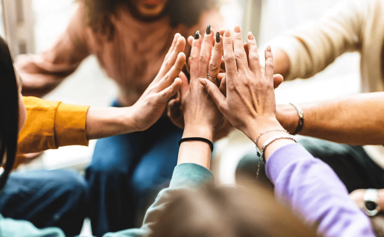 Participa en La Capacitación Gratuita en Primeros Auxilios Psicológicos