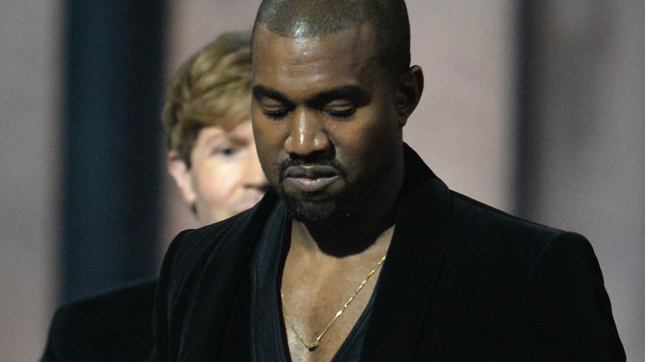 Kanye West habría quedado fuera de la gala del GRAMMY por su "preocupante comportamiento en línea"
