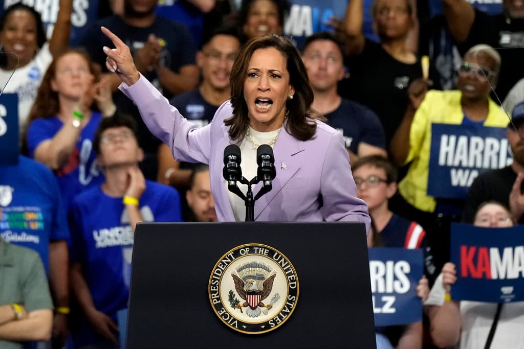 Harris dice que eliminará los impuestos sobre algunas propinas, algo que también prometió Trump