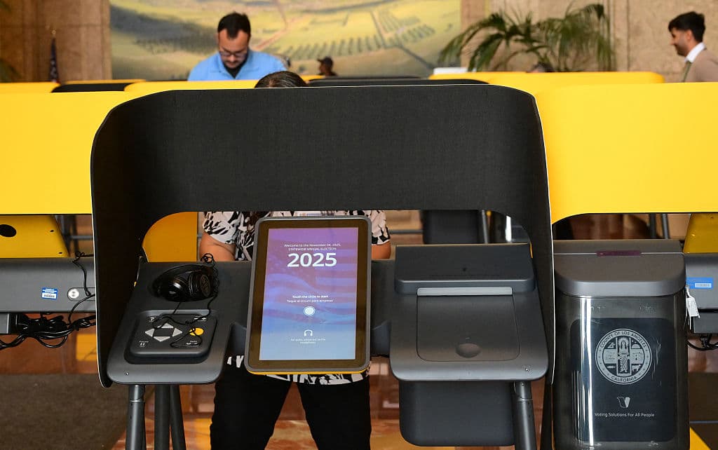 Preocupan los cambios en la agencia que resguarda la integridad de las elecciones de cara a los comicios de 2026