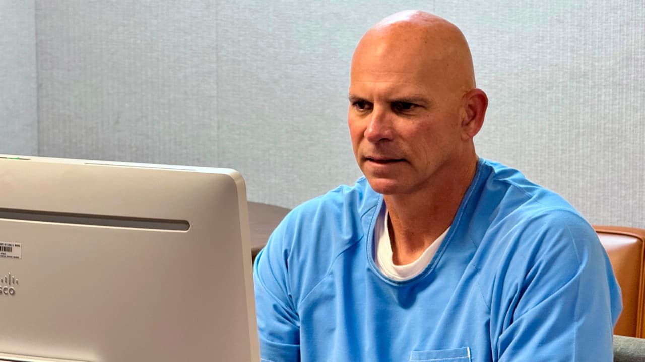 Junta de California niega la libertad condicional a Lyle Menéndez