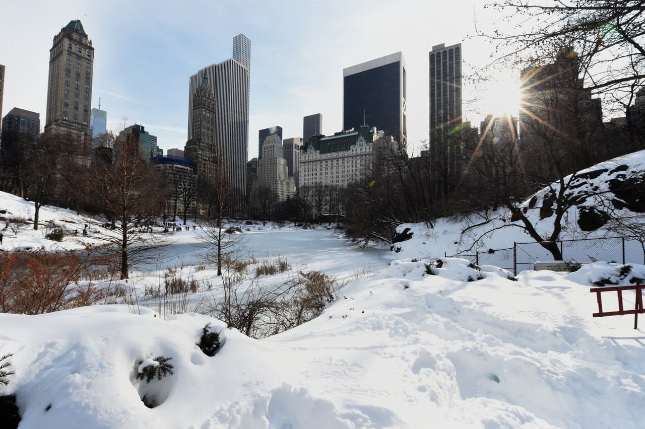 Oficial: Jonás tiene el récord de mayor caída de nieve en Nueva York