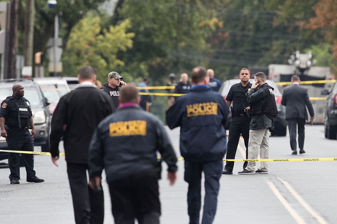 Mueren dos hombres tras chocar contra un poste de luz en Wayne, Nueva Jersey