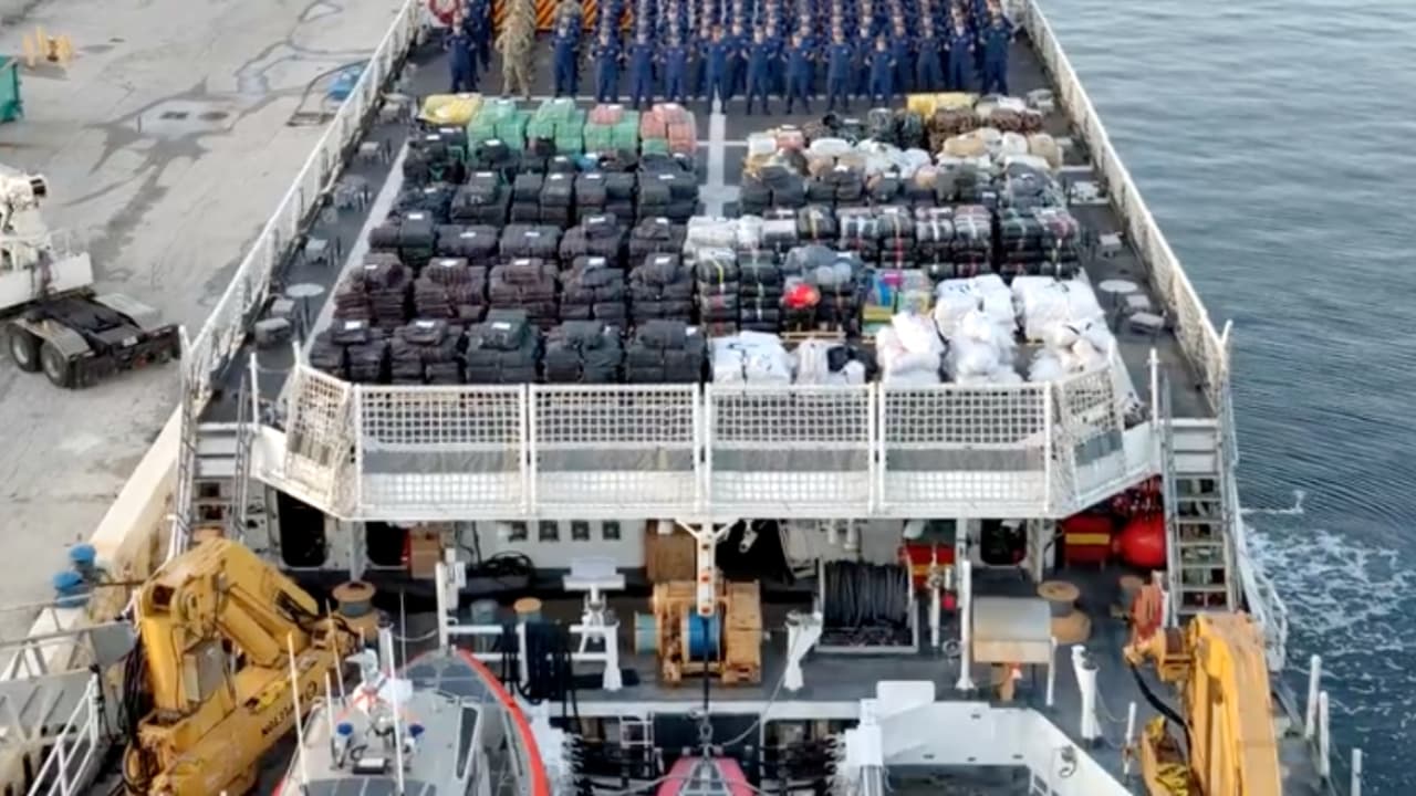 Guardia Costera afirma haber hecho el mayor decomiso de drogas de su historia valuado en $473 millones