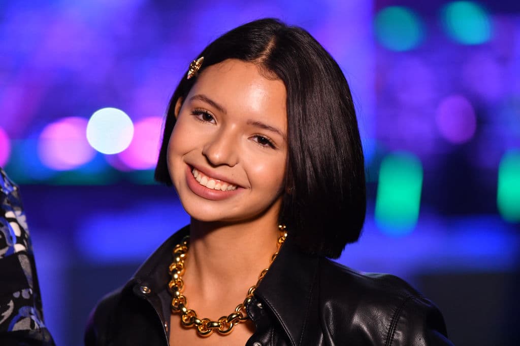 ¡Adiós skinny jeans! Ángela Aguilar tiene los mejores tips de moda para usar acampanados