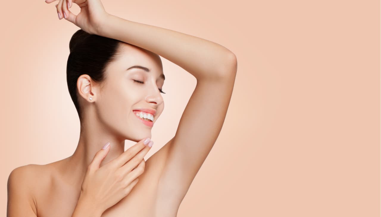 ¿Depilarte en seco o no? Los dermatólogos responden al eterno dilema