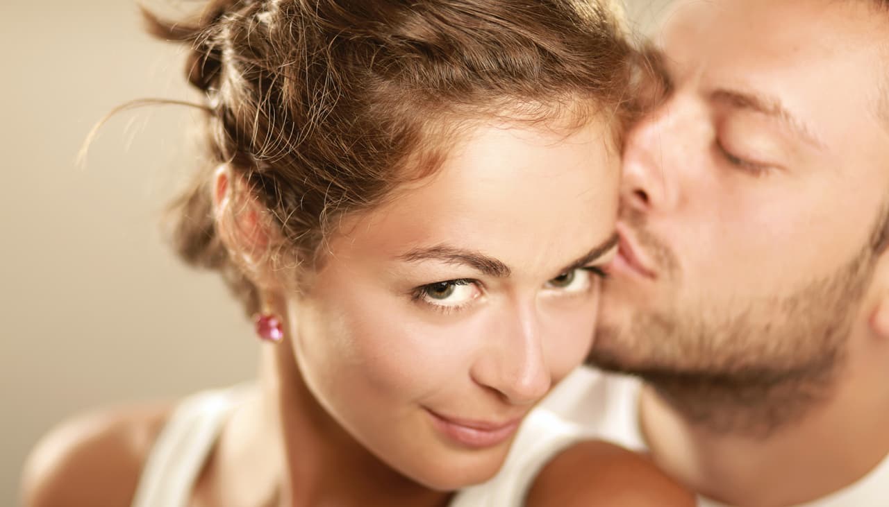 9 comportamientos totalmente no sexuales que excitan a las mujeres