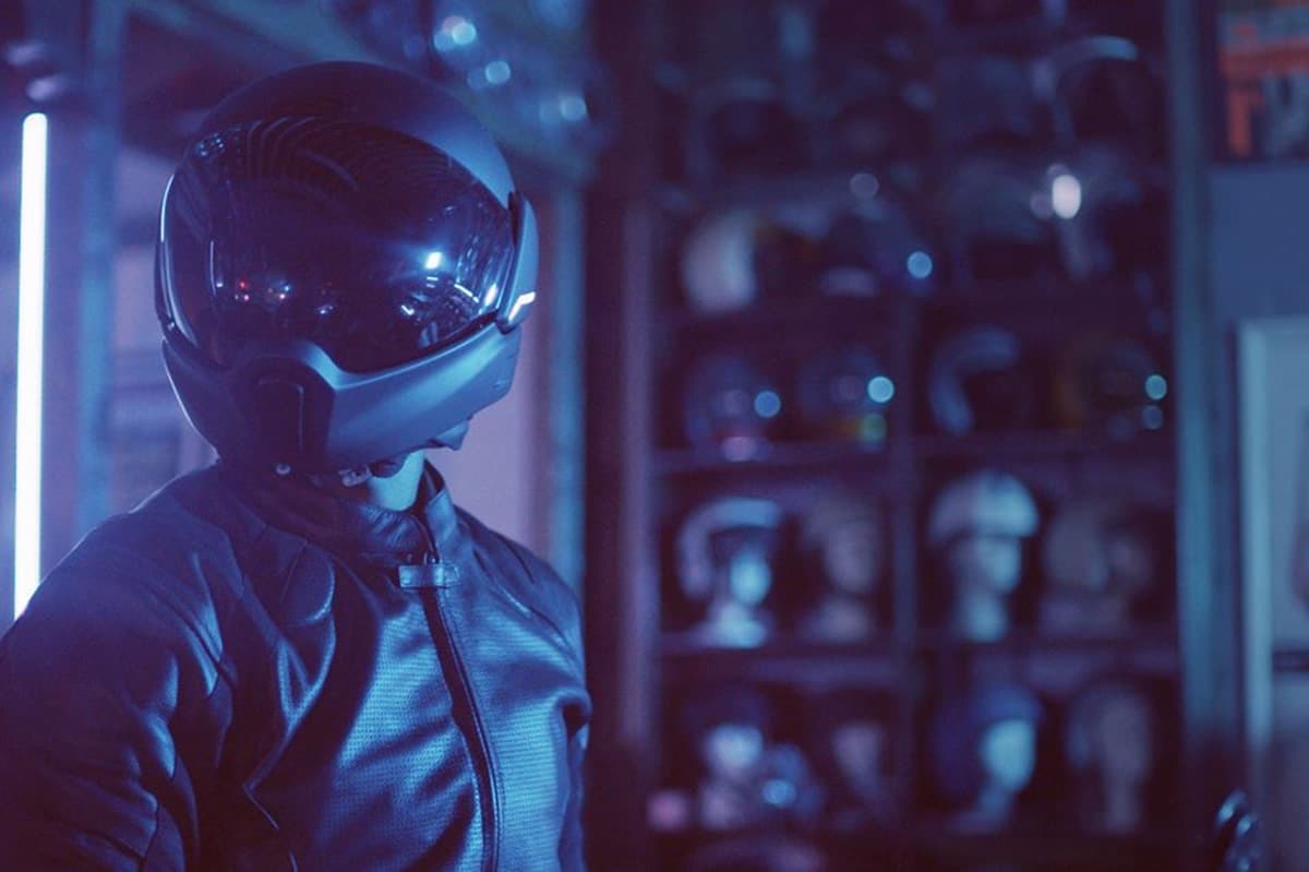 La tecnología en este nuevo casco podría salvar la vida de miles motociclistas