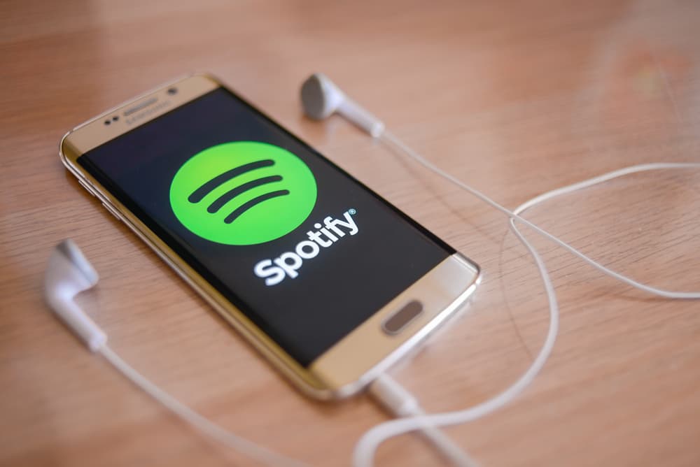 ¿Quieres hacer una fiesta musical con tus amigos a distancia? Spotify te lo permite