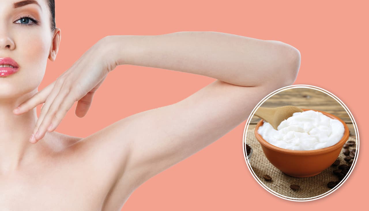 Aclara las axilas manchadas por el desodorante con un poco de bicarbonato: te enseñamos cómo