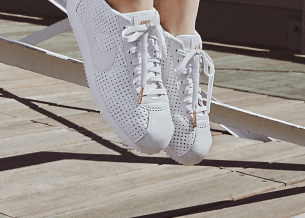 Bella Hadid está obsesionada con estas zapatillas, ¿las usarías?