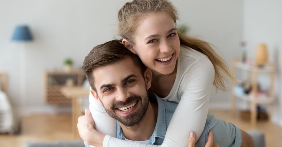 El hermano menor es el más divertido y relajado, la ciencia explica la razón