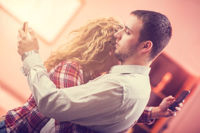 ¿Henry Martin fue infiel en Instagram? Te explicamos qué es la microinfidelidad en redes sociales