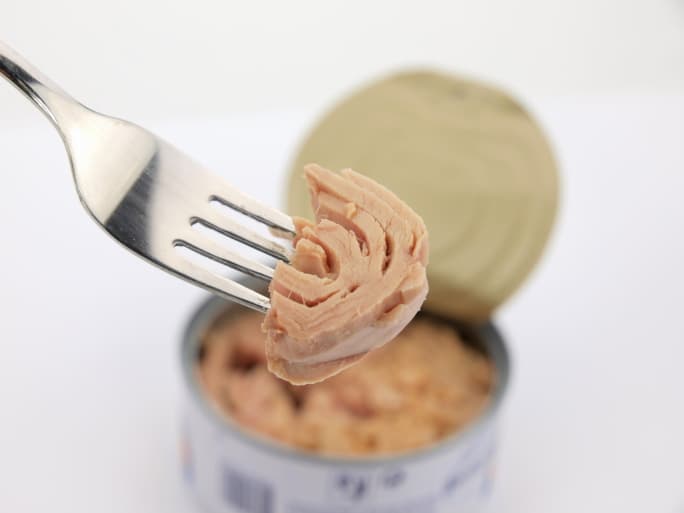 Cenas rápidas que puedes hacer con atún enlatado