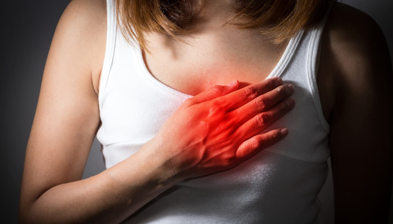 Tu cuerpo podría avisarte que vas a tener un infarto hasta un mes antes: señales