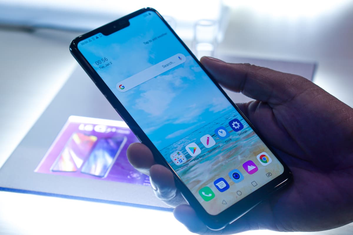 LG podría abandonar su línea G y revivir uno de celulares clásicos: la nostalgia sigue vendiendo