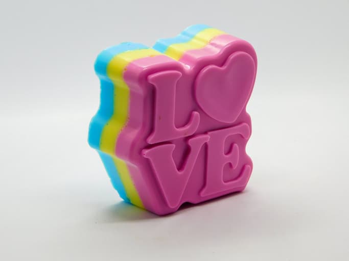 Regina Orozco confesó quién fue la mujer de la que se enamoró y explicó que es pansexual