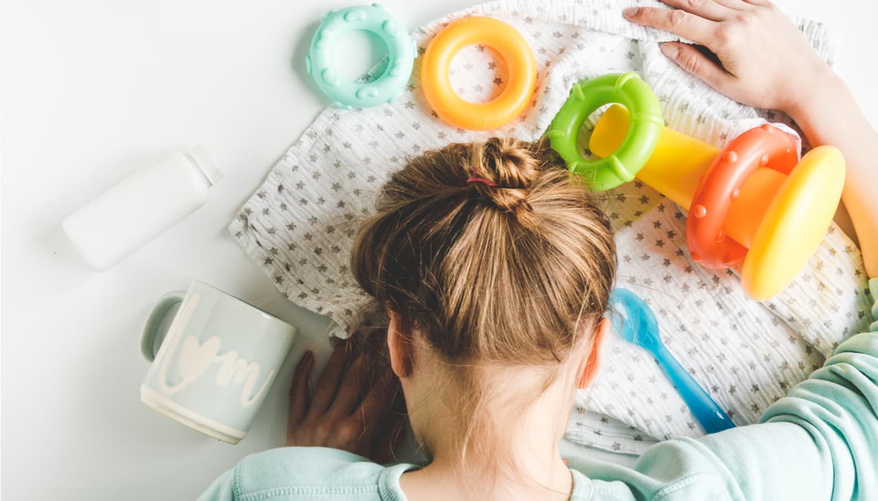 Antes de almacenar leche materna debes saber cuánto tiempo dura fresca y otros datos