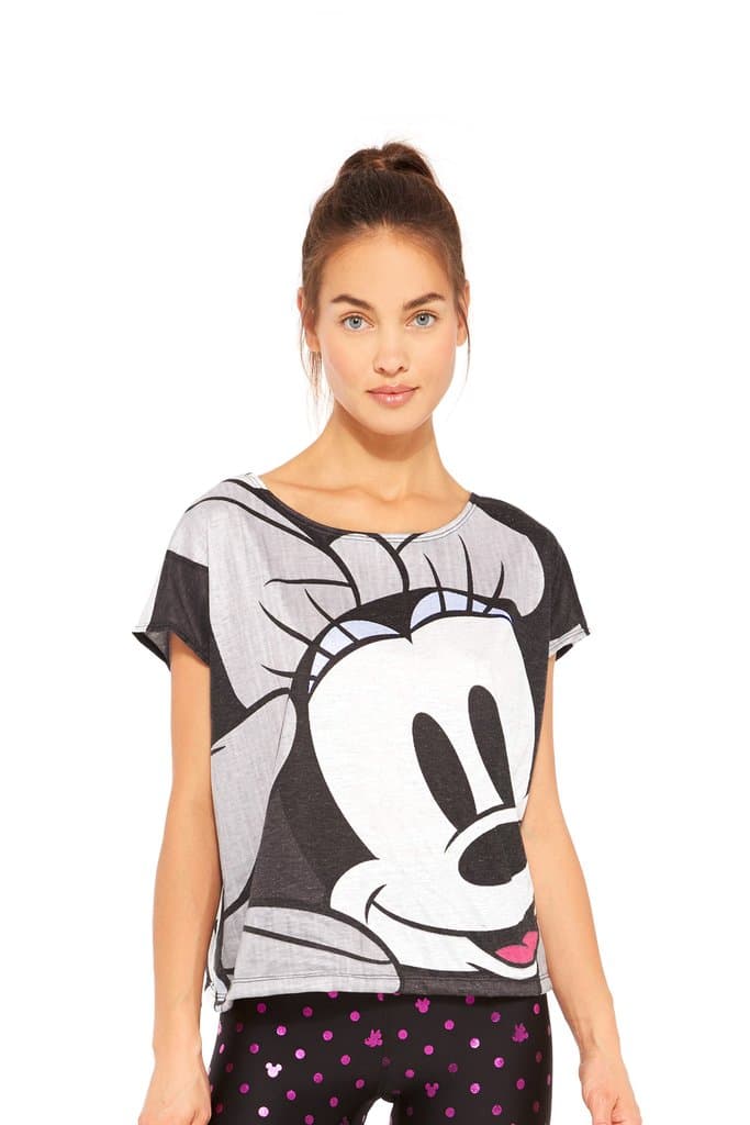Si amas a Minnie y Mickey, estas calzas y remeras serán tu perdición