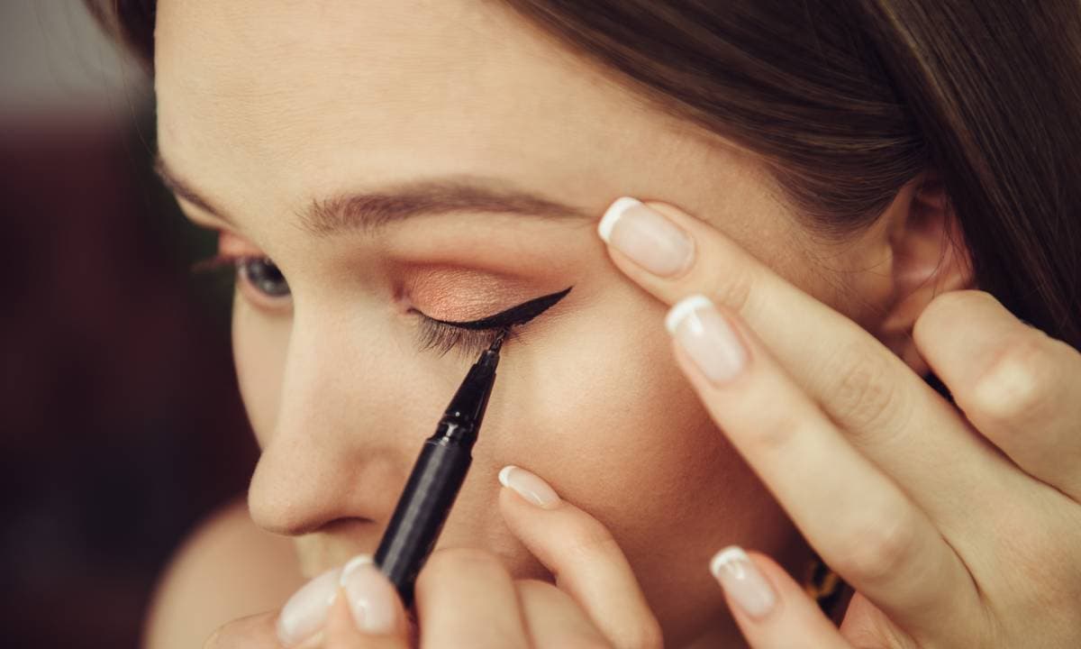 ¿Quieres delinearte, pero eres novata? Esta técnica es sencilla y funciona para principiantes