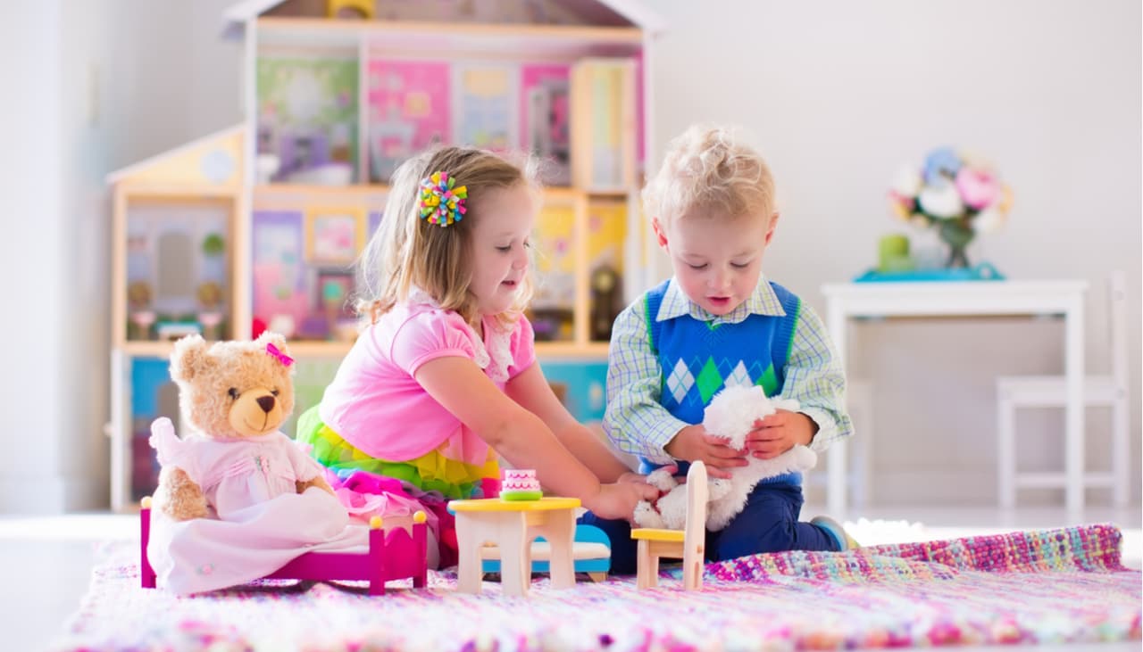 Un niño pidió una muñeca y el motivo te hará volver a creer en que el hombre perfecto existe