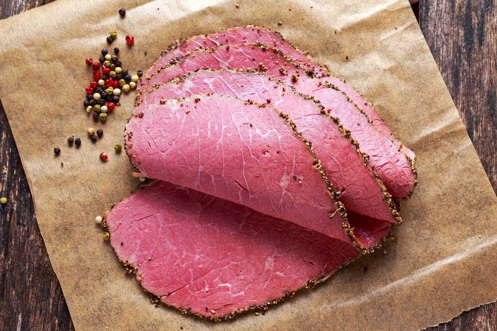 Receta de pastrami casero ¡para chuparse los dedos!