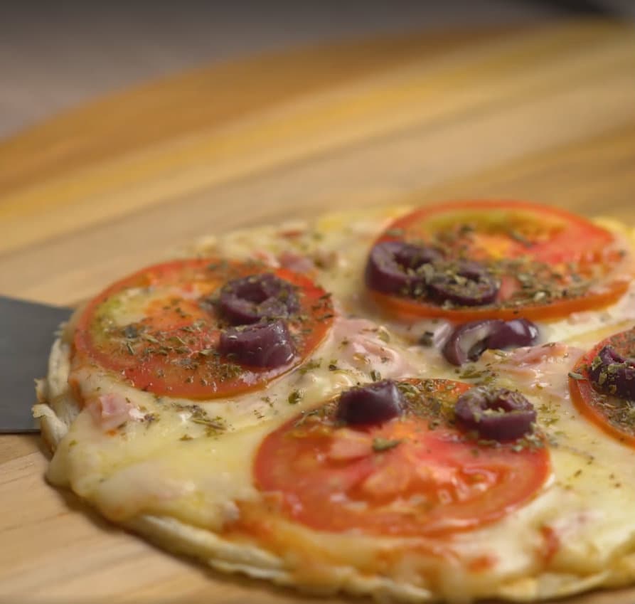 Pizza de licuadora en sartén: una receta para cuando no tienes tiempo pero sí muchas ganas de comer rico