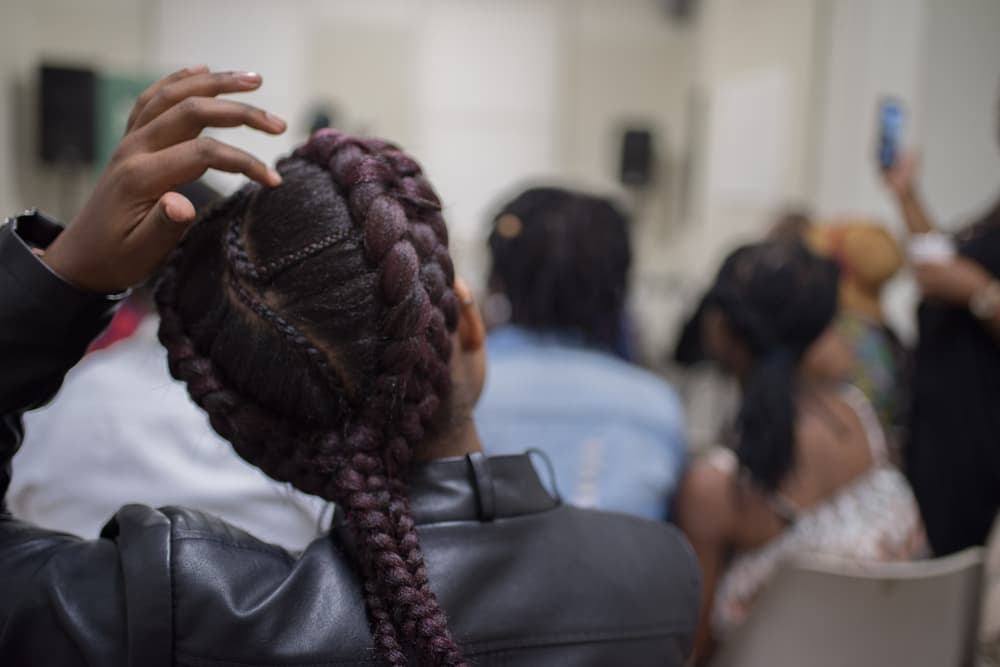 Quizá no sean piojos: otras 8 razones por las que te pica la cabeza