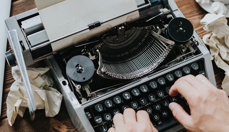 ¿De dónde viene la tecla «Alt Gr» y cuál es su verdadero nombre?