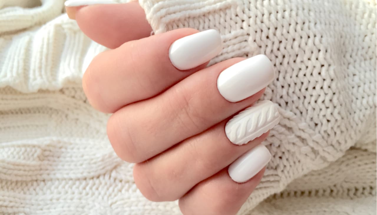 Uñas con efecto suéter: te mostramos cómo hacer la nueva tendencia de nail art
