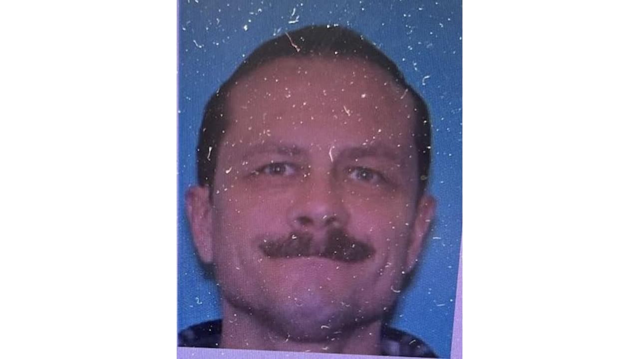 Michael Paul Brown, sospechoso de realizar el tiroteo en Anaconda, Montana.