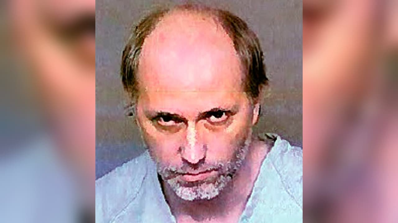 Muere en una cárcel de Arizona Nathan Larson, un defensor de la pedofilia acusado de secuestrar a niña