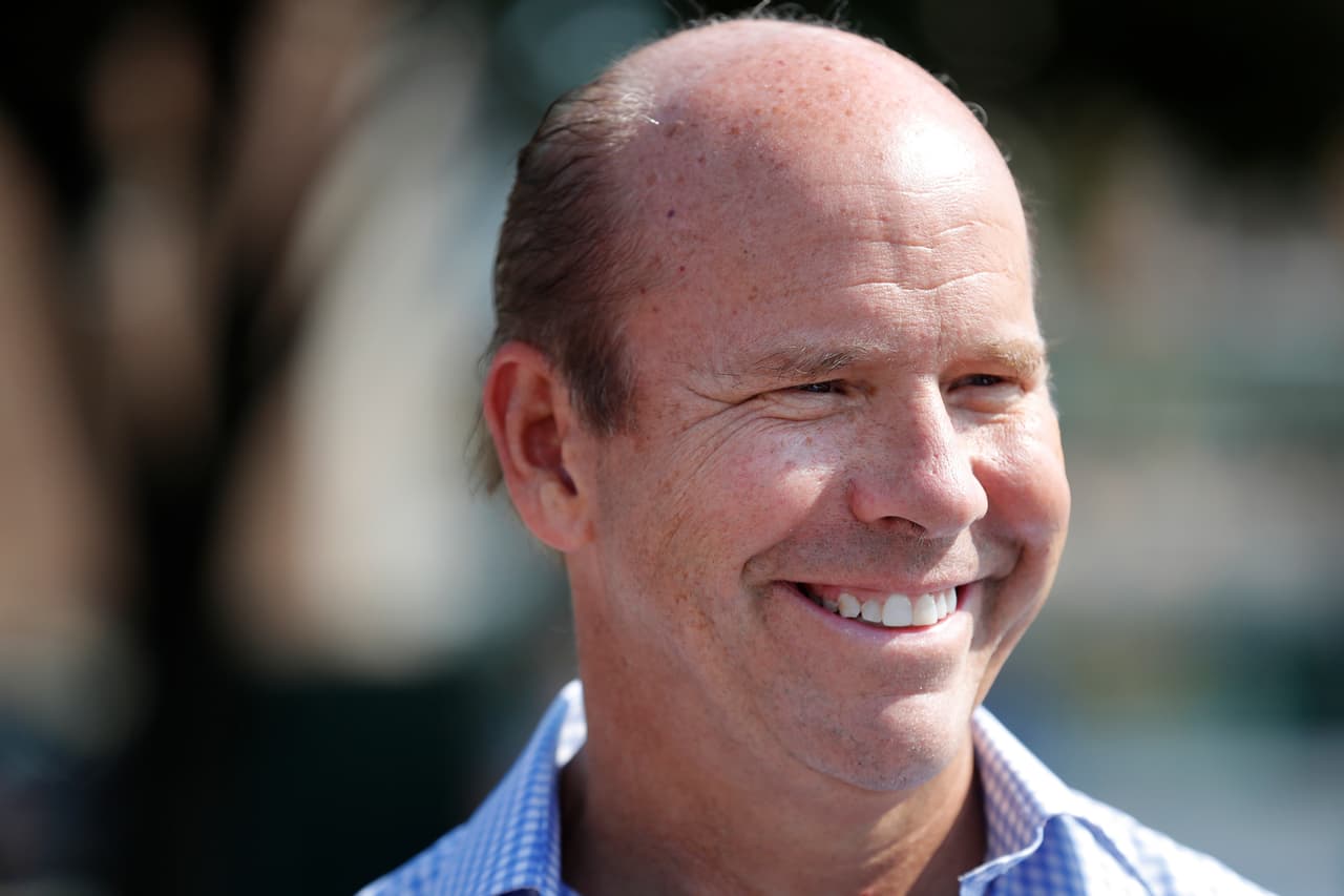 <b>John Delaney, 55 años.</b> Representante de Maryland desde 2013 y empresario. En julio de 2017 anunció que competiría por la nominación del Partido Demócrata como candidato a la presidencia en 2020. No se postuló para la reelección como miembro de la Cámara de Representantes en 2018.